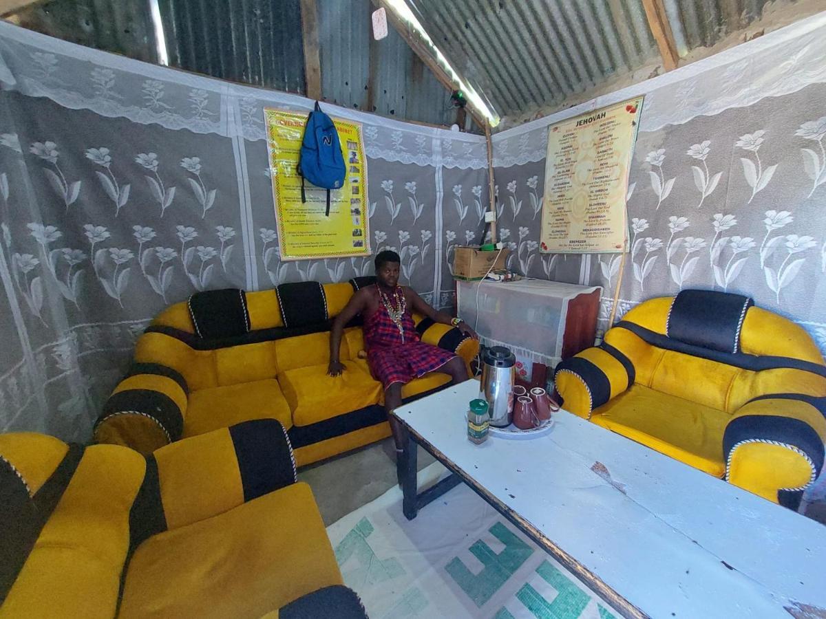 Maasai Homestay Camping Sekenani Esterno foto
