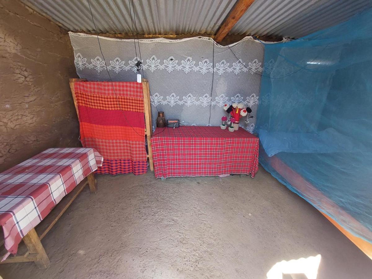 Maasai Homestay Camping Sekenani Esterno foto