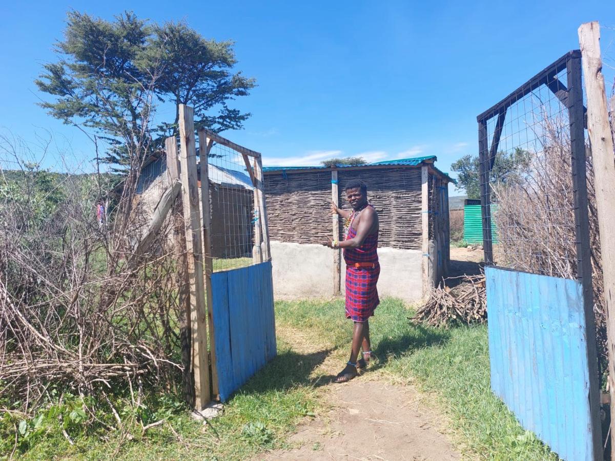 Maasai Homestay Camping Sekenani Esterno foto